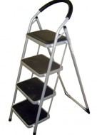Стремянка металлическая МИ Comfort 4 ступ., широкая ступень 24 см, 7,9 кг